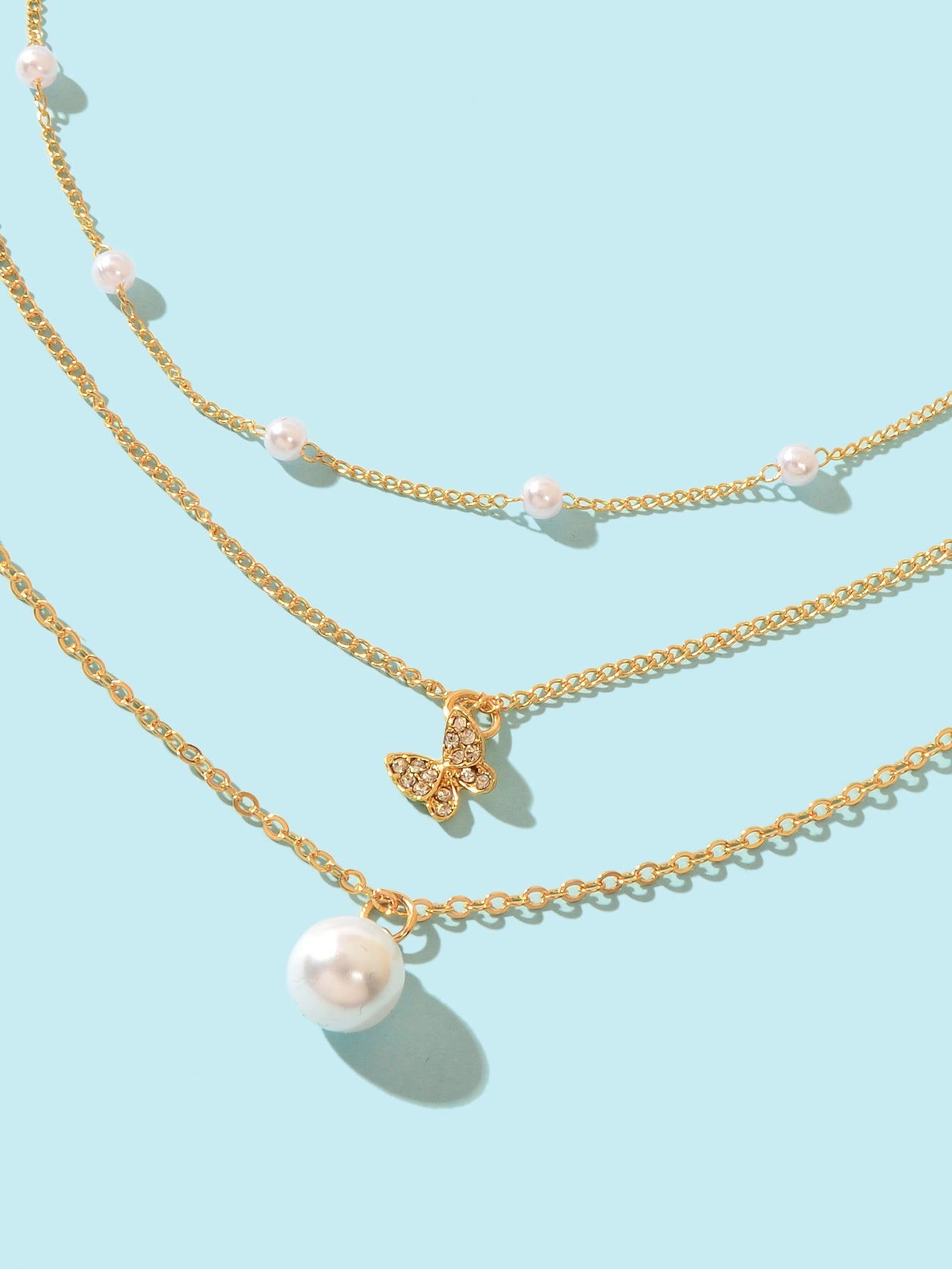3 pcs Exquisite Pearl Rhinestone Gold Chain Layered Butterfly Pendant Necklace